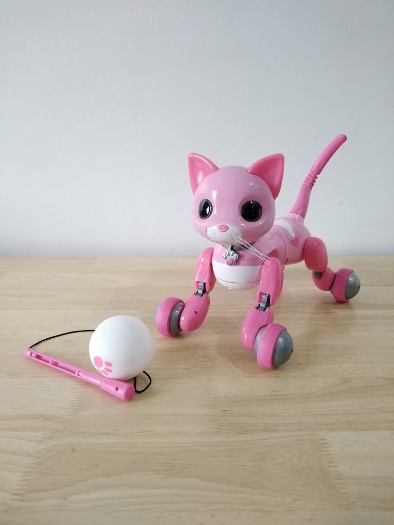 Preloved Zoomer Interactive Cat Toy for Baby Kids Hobbies Toys
