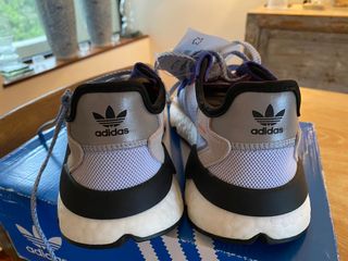 （分類：）位於 。 由 cheesusfries77 提交（商品編號 1081627407，圖片 1）。簡介： 。