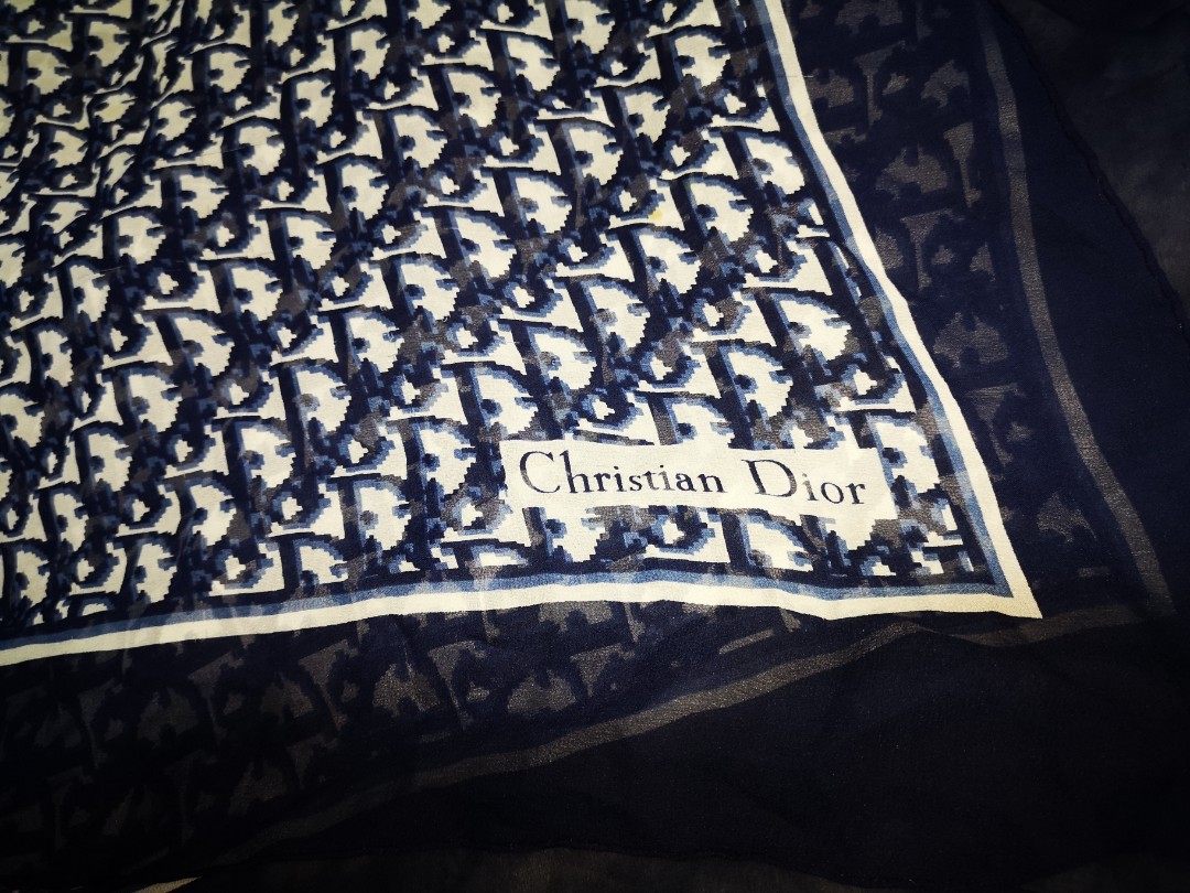 Dior scarf discount authenticity check