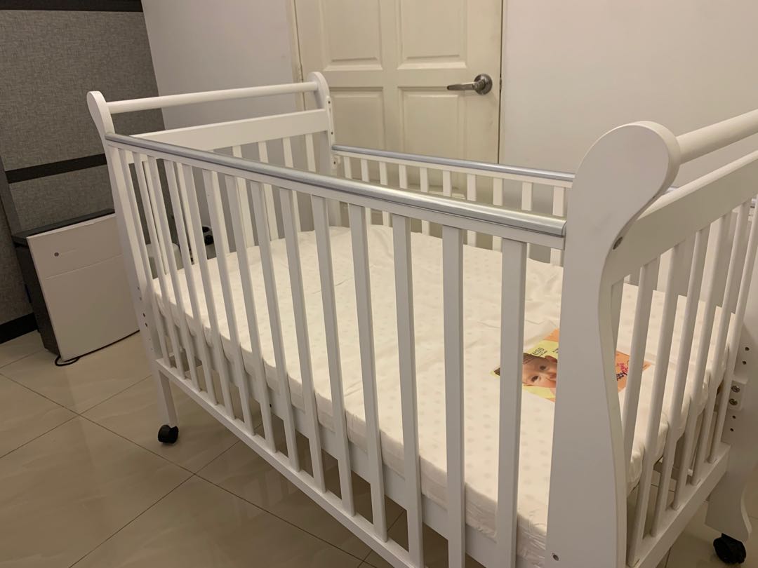Babylove baby cot deals