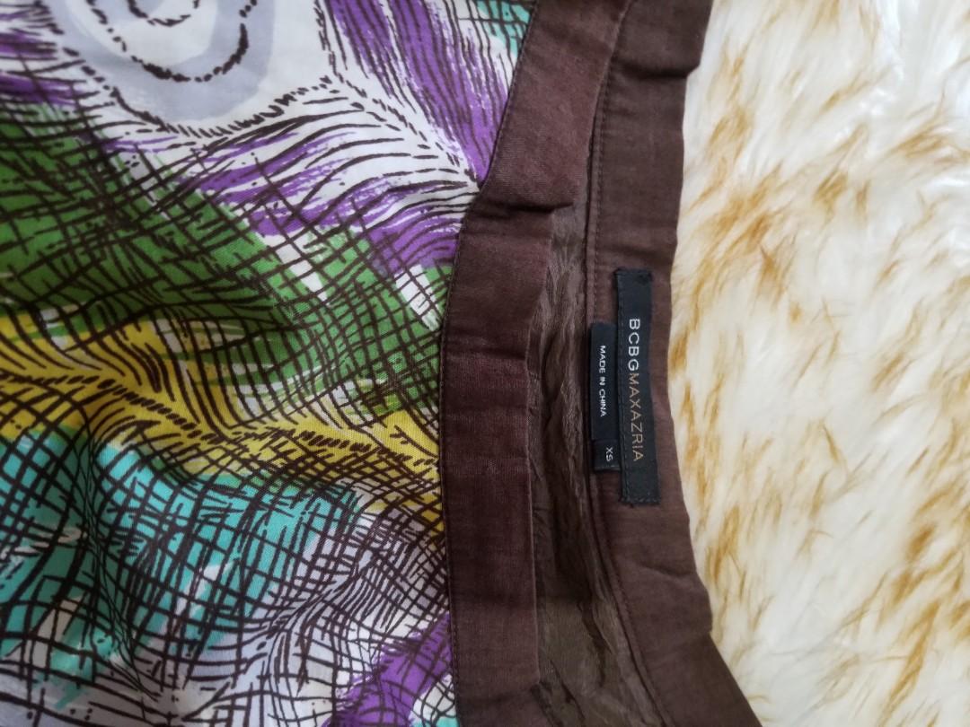 Bcbg maxazria skirt (Category: Skirts) located in Subic. Submitted by zenhawk.842704 (Listing ID 1081742395, Image 2). Description: below d knee.