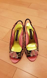 (Category: ) located in . Submitted by lizalovestoshop (Listing ID 1081727498, Image 1). Description: .