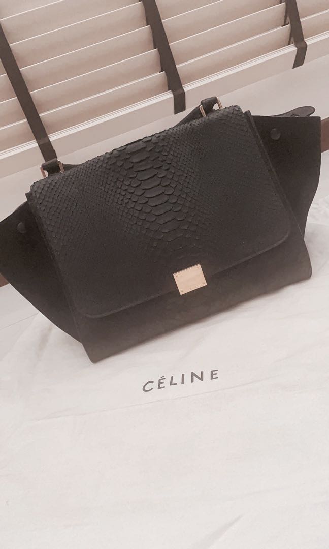 Limited Ed Celine Trapeze Black Python Luxury Bags Wallets on