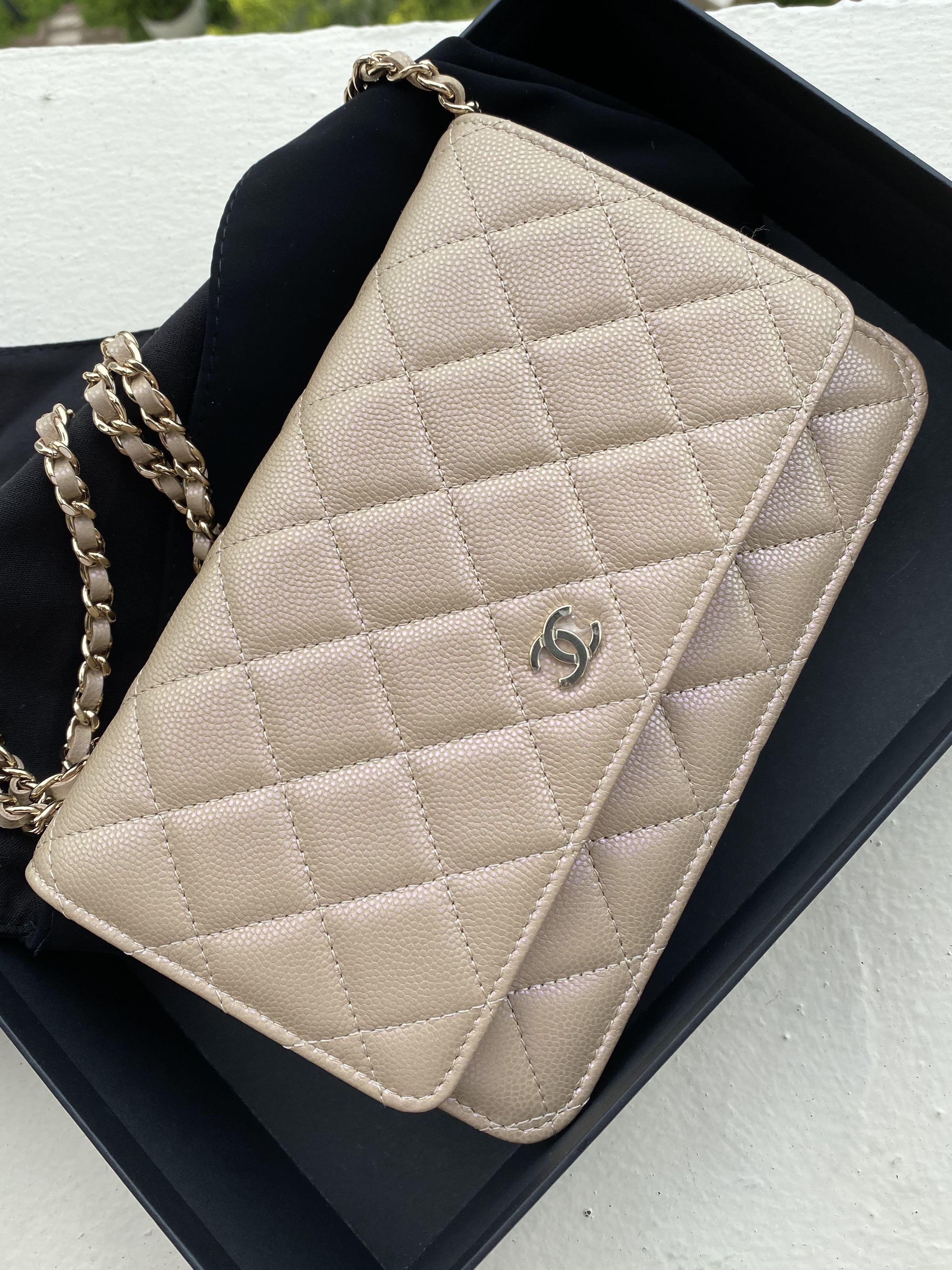 Chanel 22A beige grained calfskin WOC gold hardware