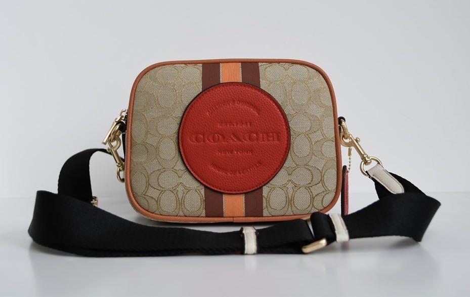 Authenticated Used COACH coach shoulder bag pochette crossbody Dempsey  camera with tiger print C6953 honey black