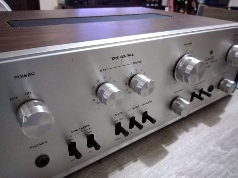 HITACHI Lo-D INTEGRATED AMPLIFIER HA-400