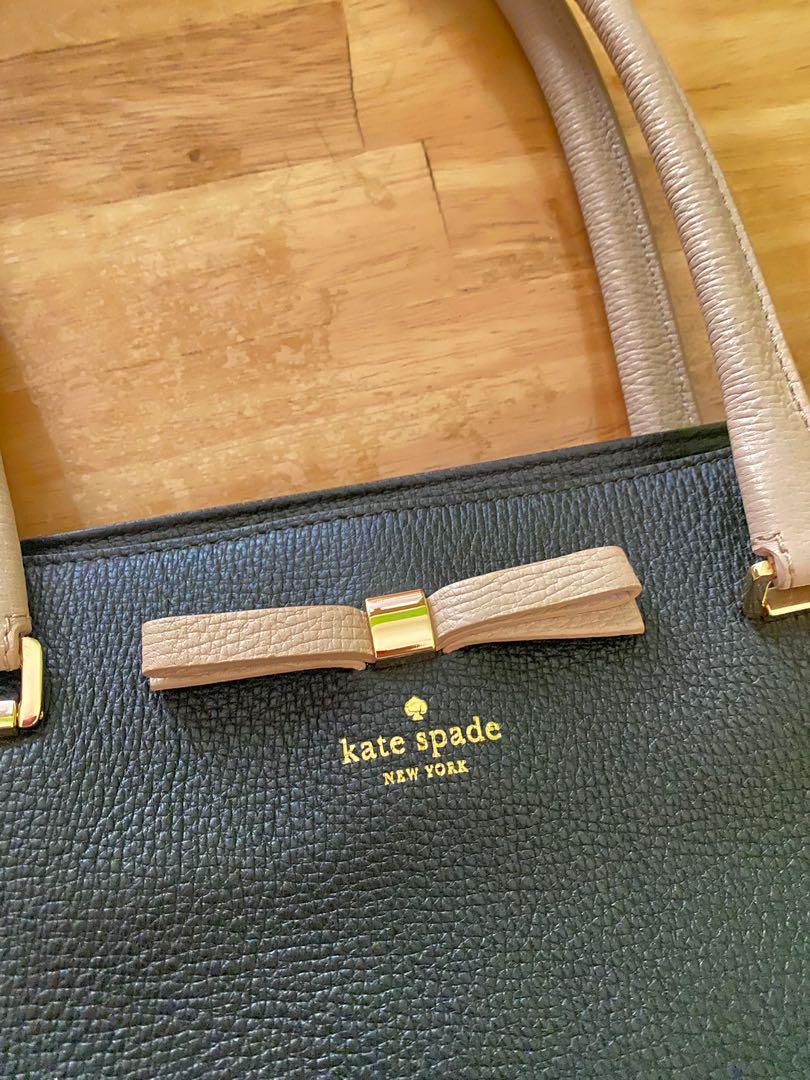 Kate Spade Hand Bag (Category: Luxury Bags & Wallets) located in San Jose del Monte. Submitted by agoraartmarket (Listing ID 1081671897, Image 2). Description: Kate Spade Black Hand Bag Decluttering In good condition Rush sale.