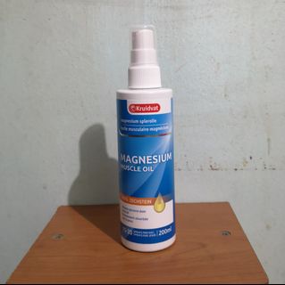 Tussen moreel Nu Kruidvat Magnesium Muscle Oil 200ml, Beauty & Personal Care, Bath & Body,  Body Care on Carousell