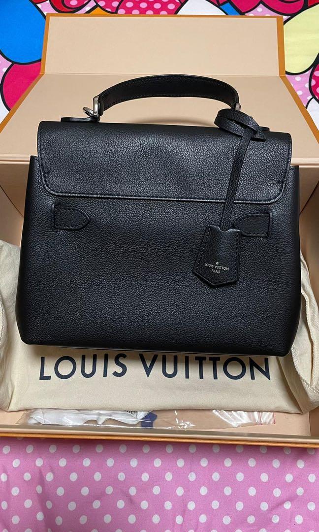 Louis Vuitton Lockme Bicor Black White