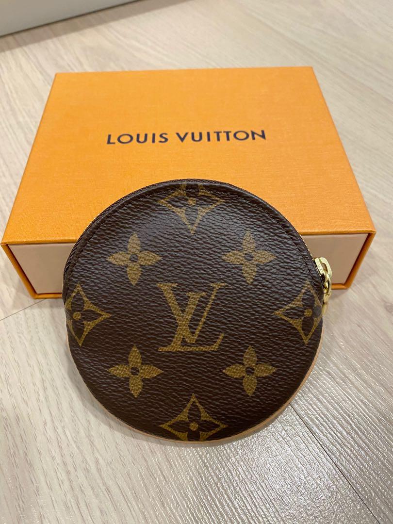 Louis Vuitton LV Round Coin Pouch, Luxury, Accessories on Carousell