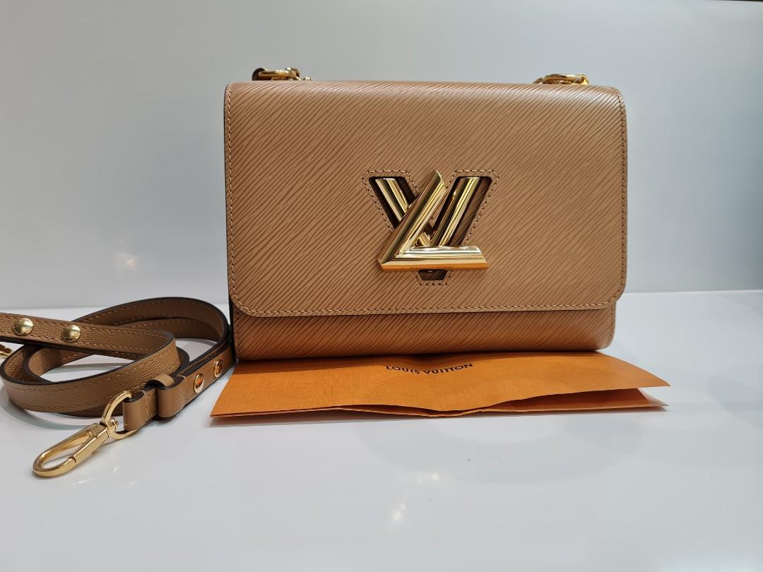 100% Authentic LV Twist MM, Women's Fashion, Bags & Wallets, Purses &  Pouches on Carousell