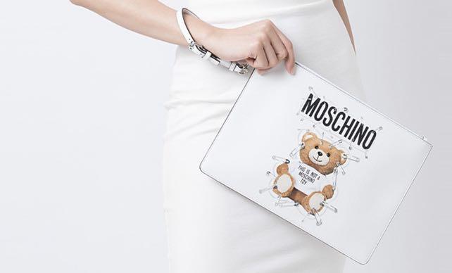 Moschino safety pin bag deals