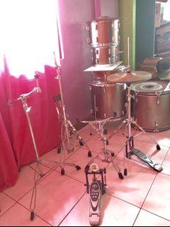 Pearl roadshow drum set