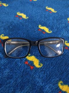 (Category: ) located in . Submitted by chiquis.corner (Listing ID 1081671721, Image 1). Description: .