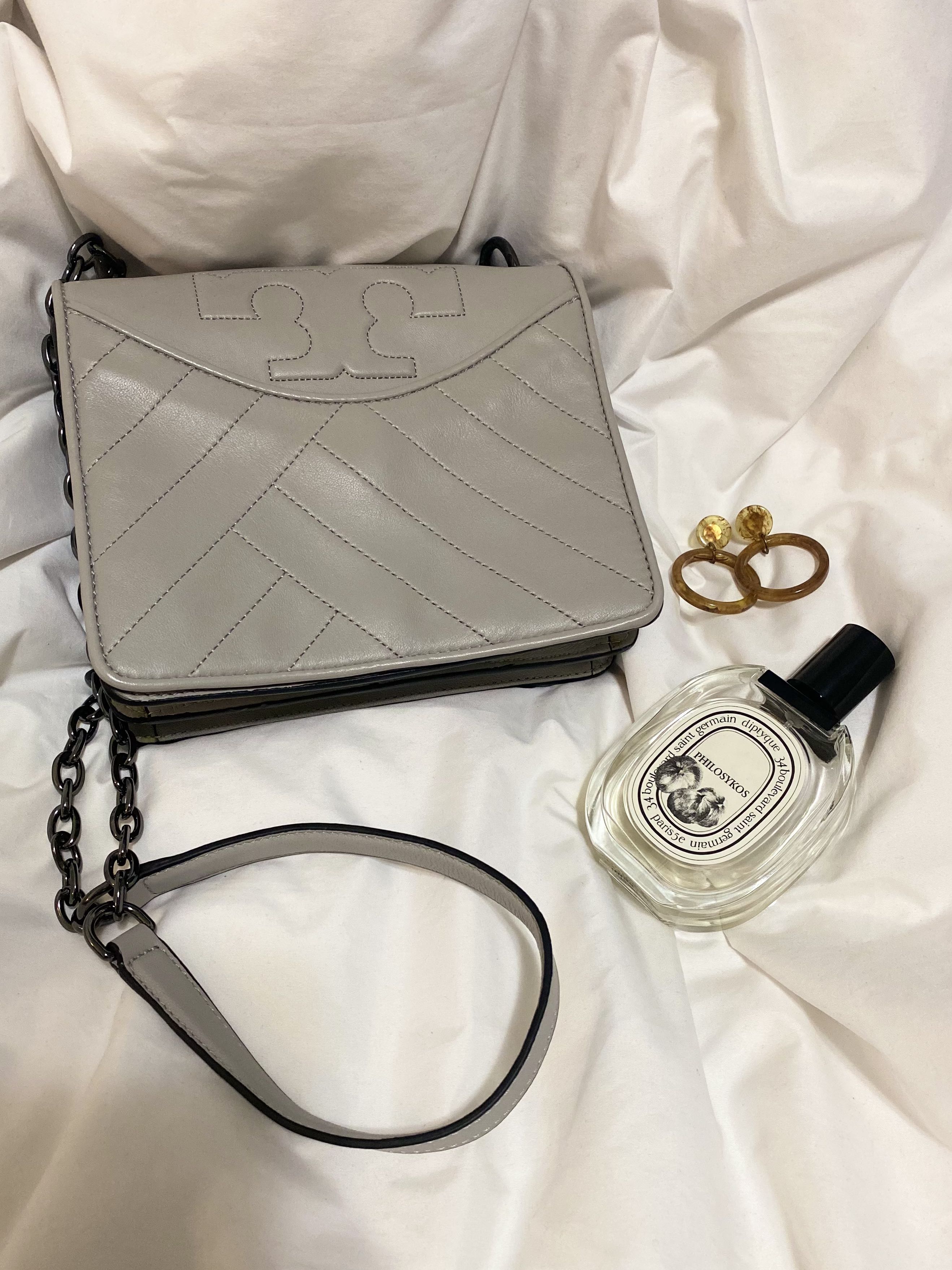 Tory burch clearance alexa shoulder bag