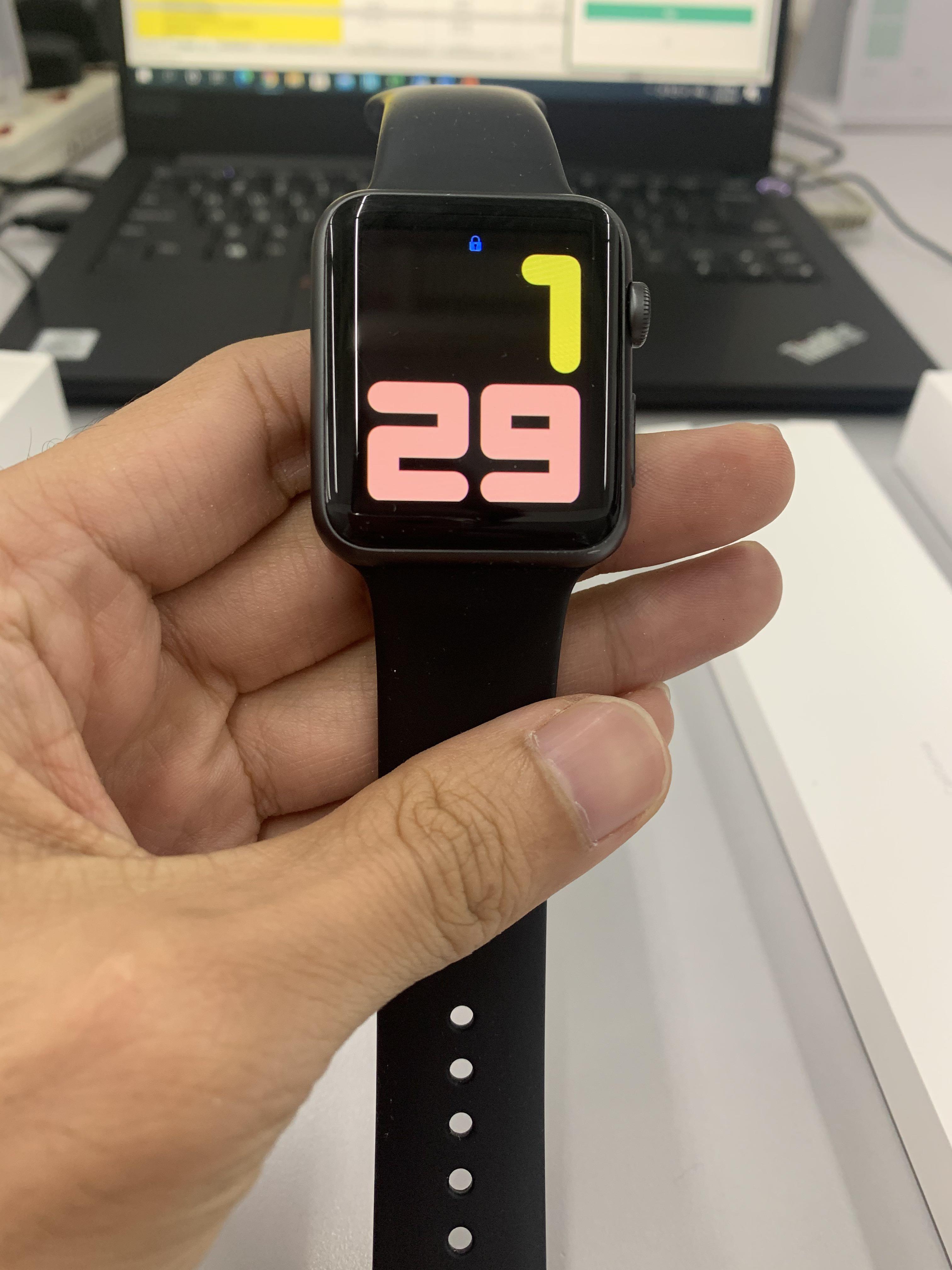 USED APPLE WATCH SERIES 1