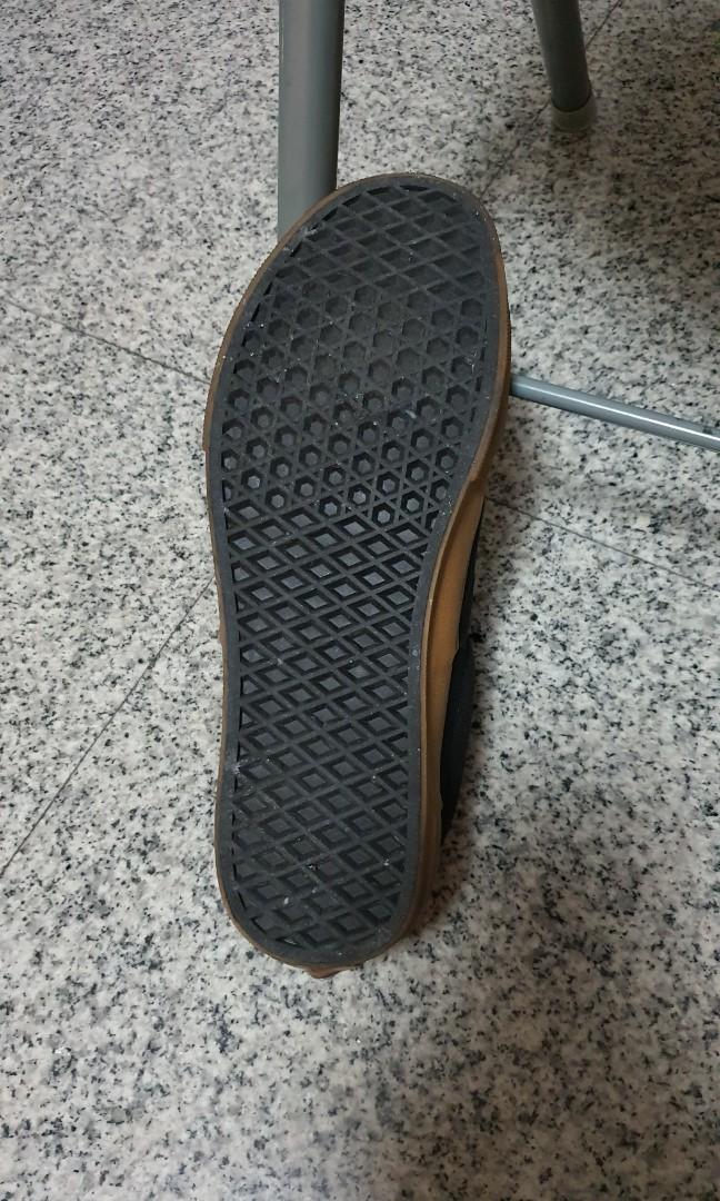 Vans authentic 2024 black gum hf