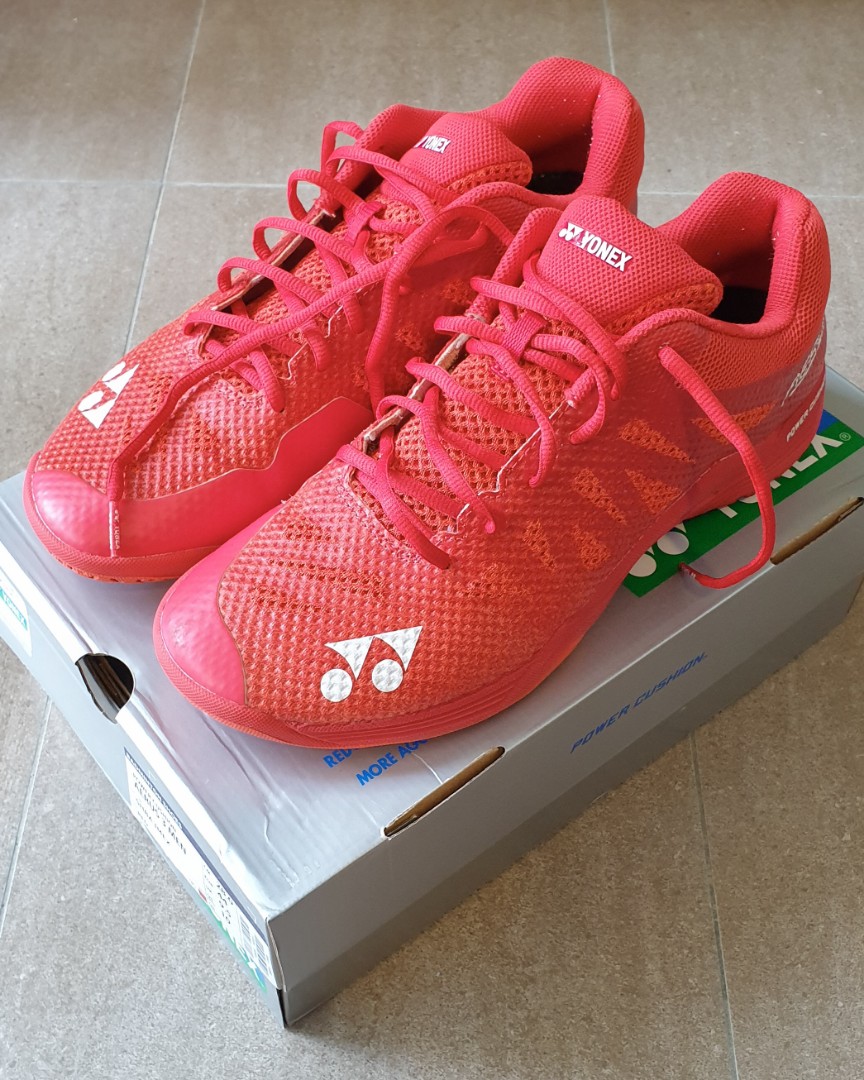 Yonex power cushion sale aerus 3 mens