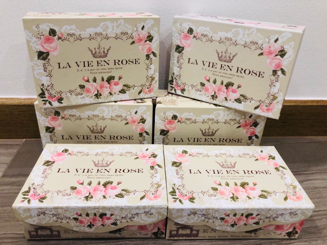 6 Daiso boxes, Hobbies & Toys, Stationery & Craft, Craft Supplies