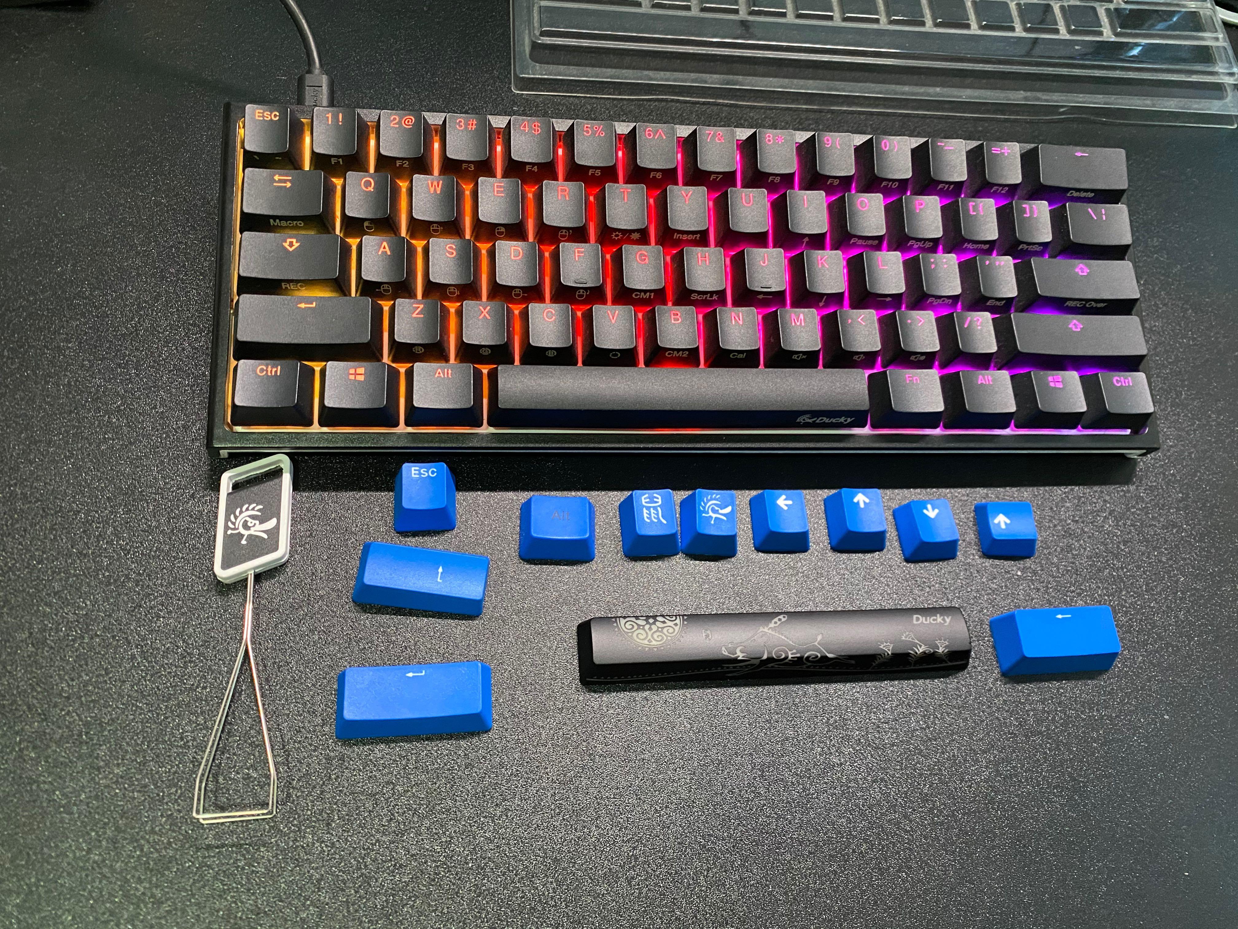 德國Cherry銀軸Ducky One 2 Mini RGB 電競機械鍵盤PBT鍵帽, 電腦＆科技