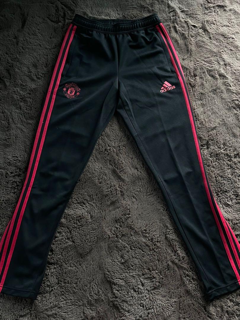 Man utd tracksuit bottoms sales