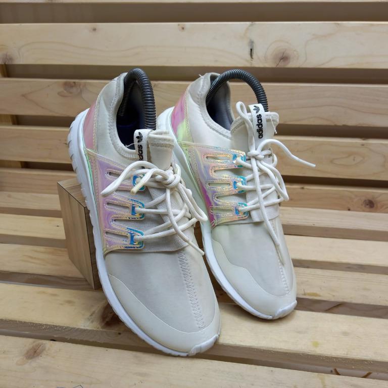 Adidas tubular radial shop iridescent