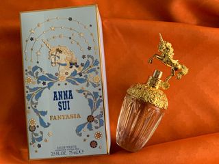 (Category: ) located in . Submitted by ppperfume_ (Listing ID 1081996425, Image 1). Description: .