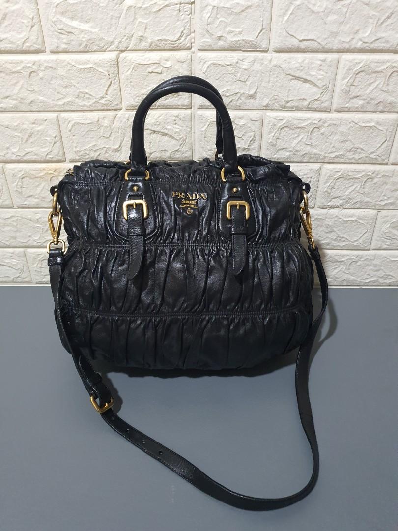 Prada deals wrinkled bag