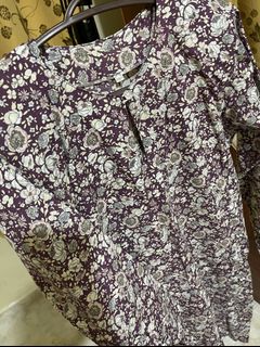 (Category: ) located in . Submitted by shopprelovedz (Listing ID 1081940562, Image 1). Description: .