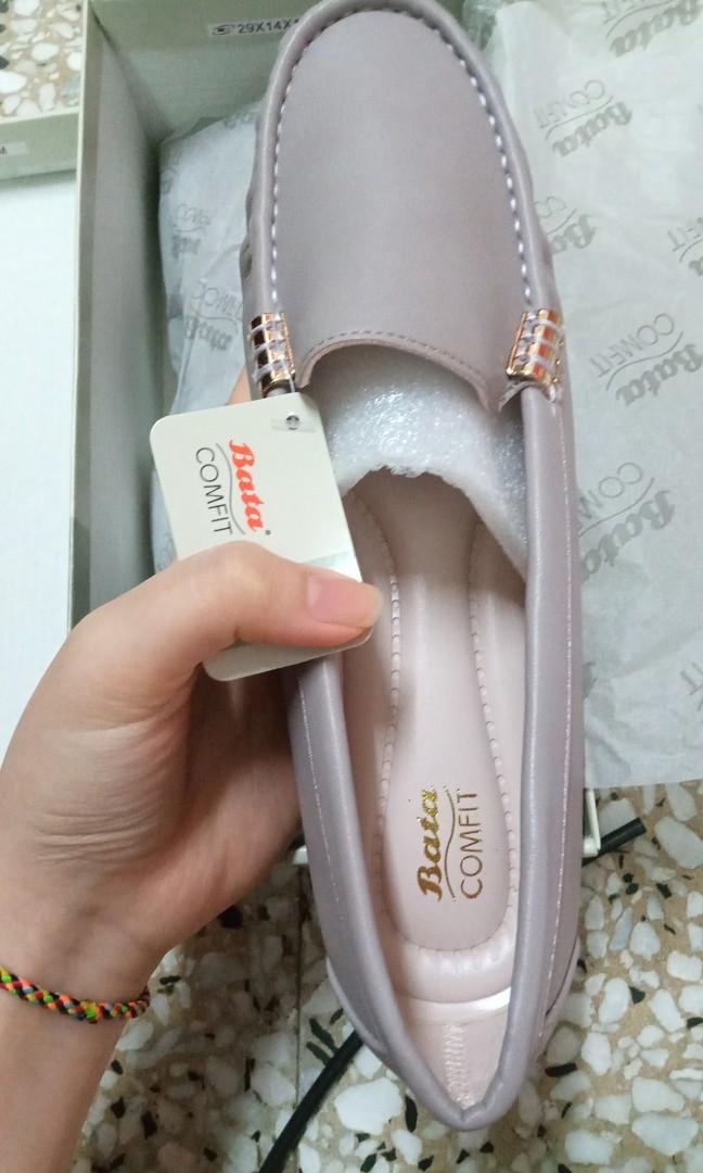 Bata comfit shop ladies shoes