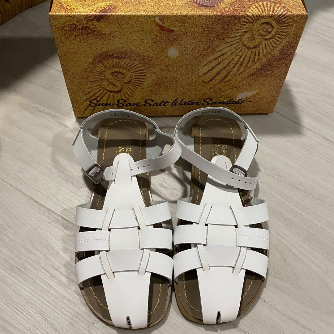 Saltwater clearance white sandals
