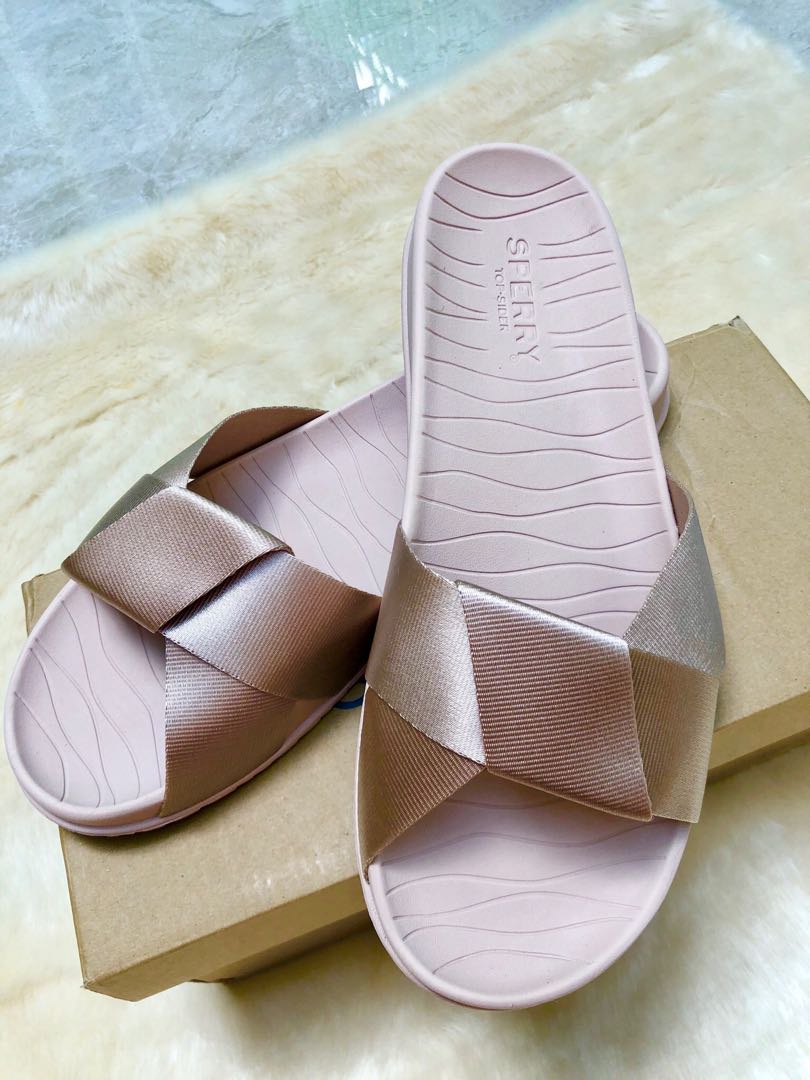 Brand new Sperry Aloha Pool Slide Women s Fashion Footwear