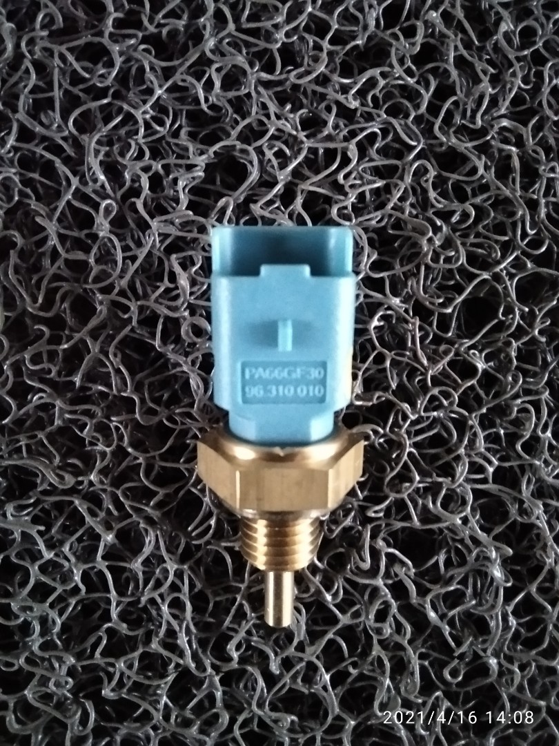 Citroen coolant temperature sensor., Auto Accessories on Carousell