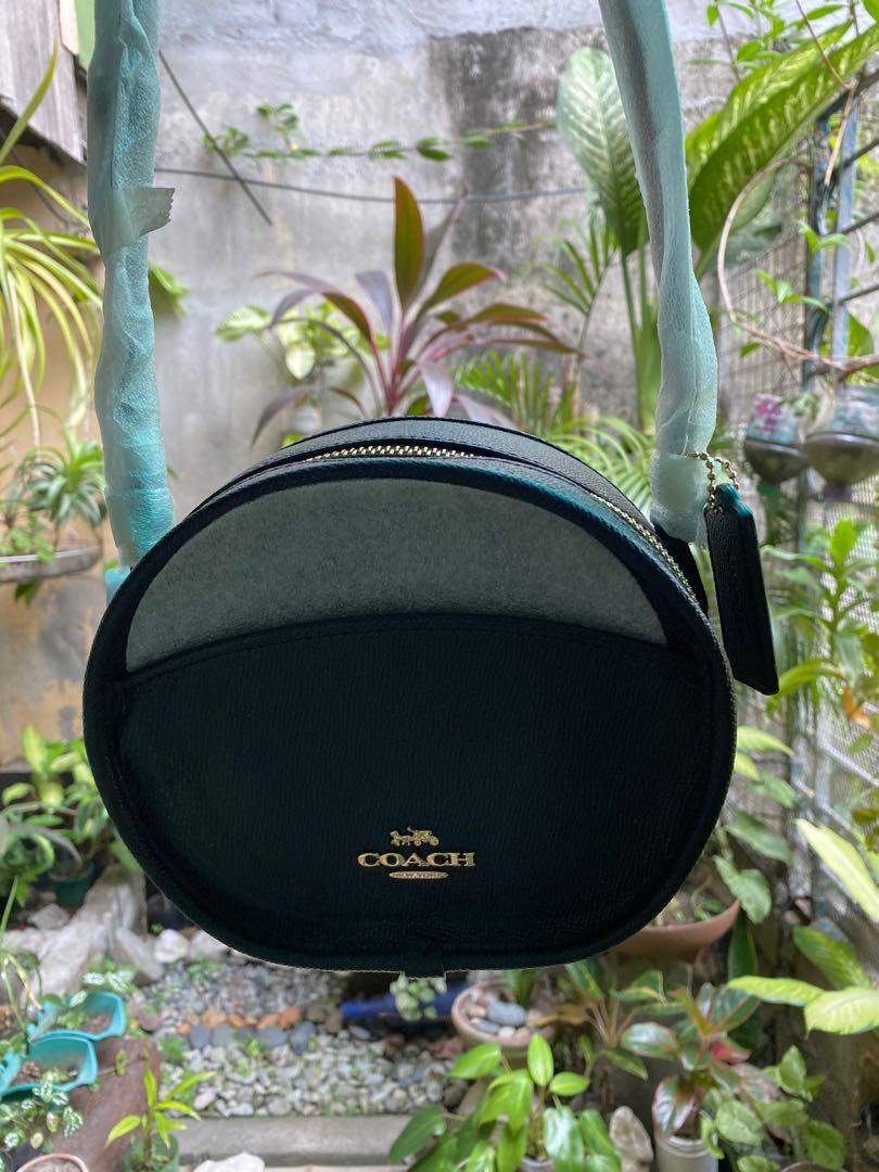 Coach round sling bag online