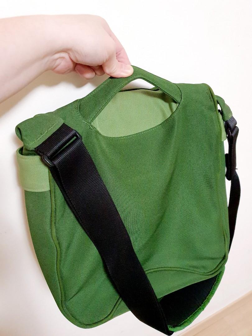 Crumpler The Luncheon Laptop Messenger Crossbody Sling Bag, Men's