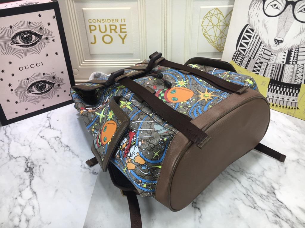 Cloth backpack Donald Duck Disney x Gucci Brown in Cloth - 30017544