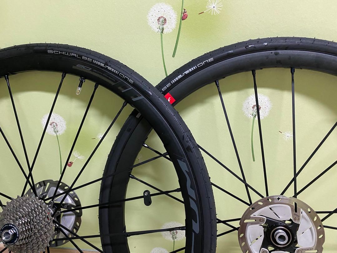 Fulcrum racing zero db wheelset (aluminum with carbon hub and ceramic