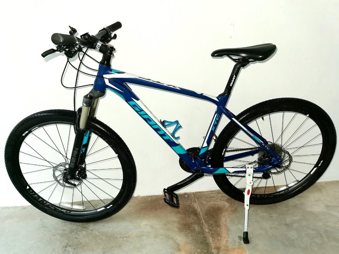 GIANT XTC 800 Mountain Bike Merida Polygon Trek Specialized