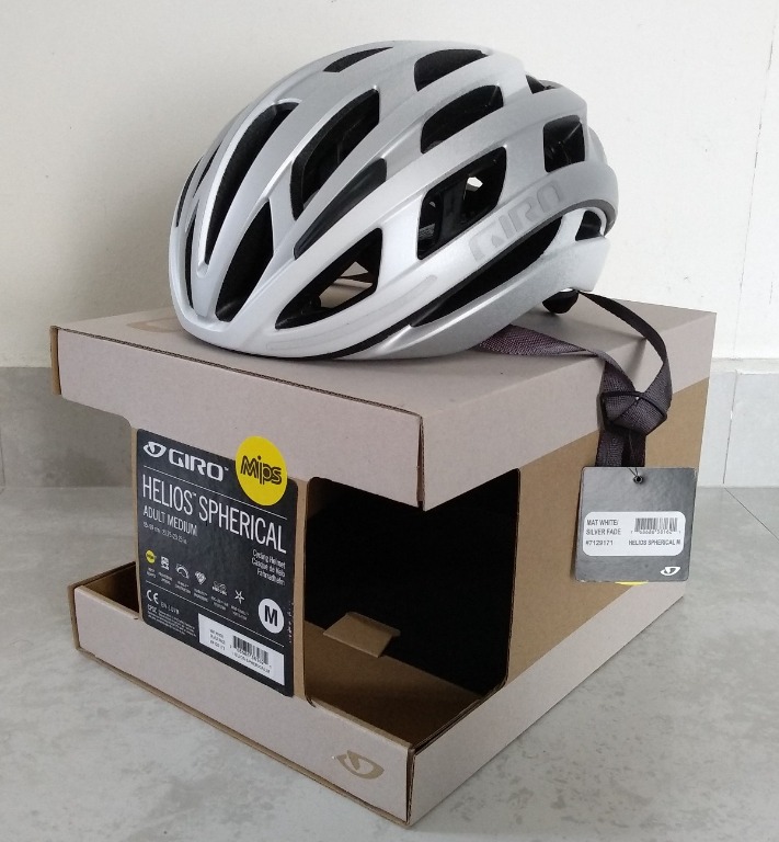 giro helios helmet