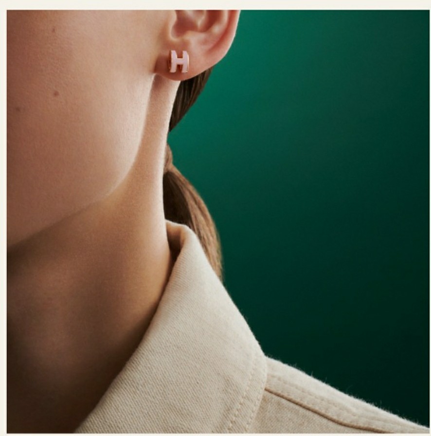 Hermès pop h earrings mini, 名牌, 飾物及配件- Carousell