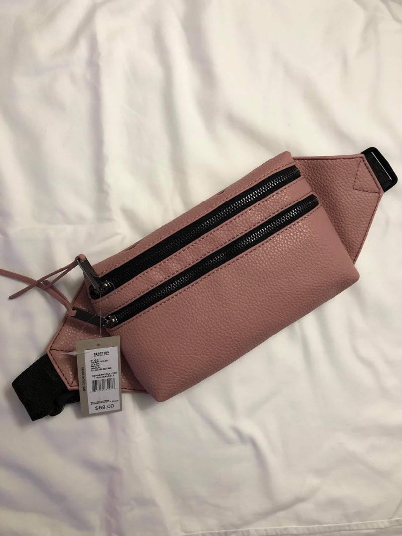 Kenneth cole fanny store pack