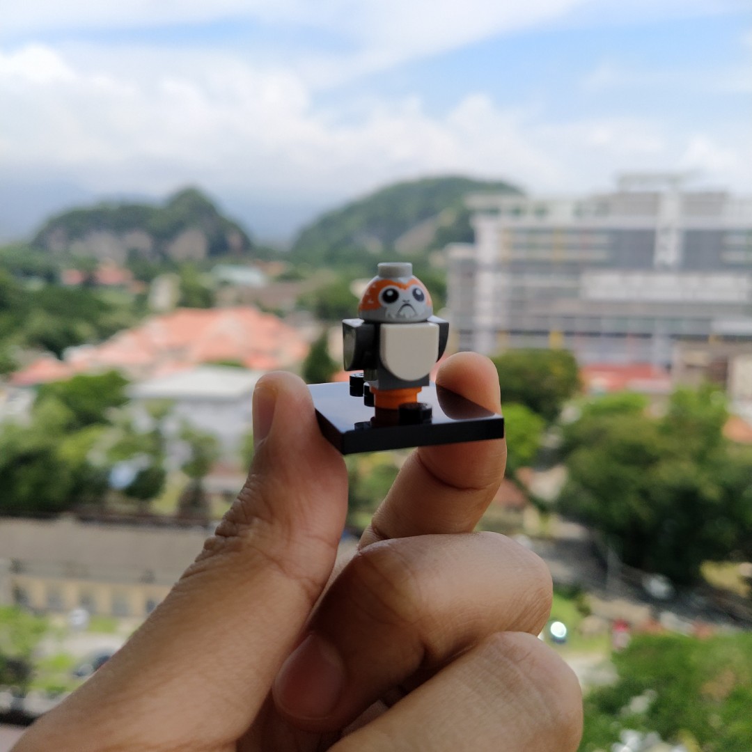 LEGO Porg Minifigure