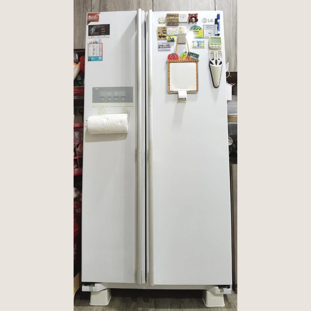 Lg household store refrigerator freezer