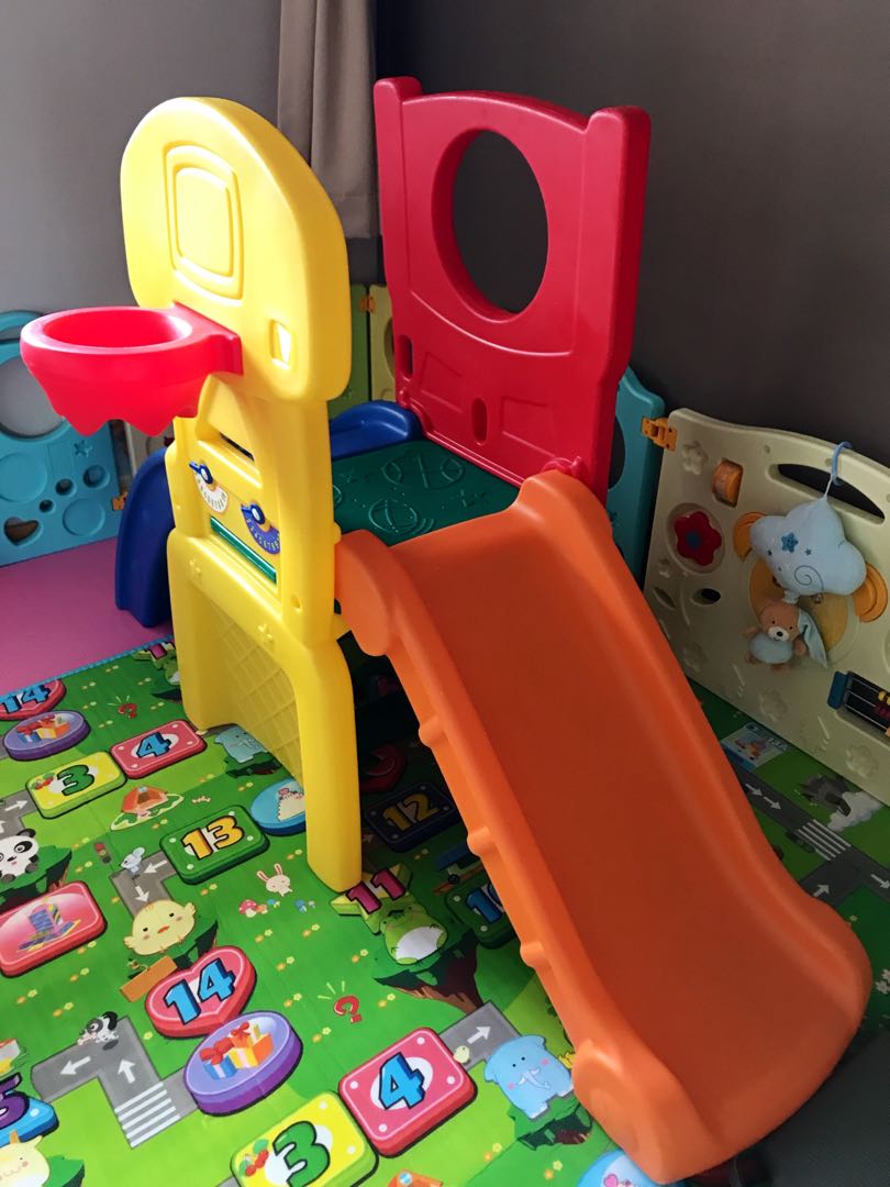 Little tikes 2025 sports slide