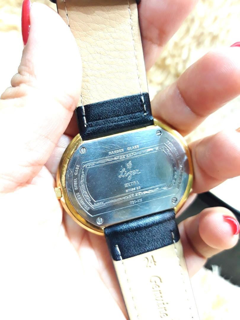 Vintage Watch Capiz - (SOLD) Up for SALE for Php1,500 is a LIZER TANK swiss  quartz vintage watch. Lizer timepieces are quartz watches made during the  90's. Their stunning pieces cater those