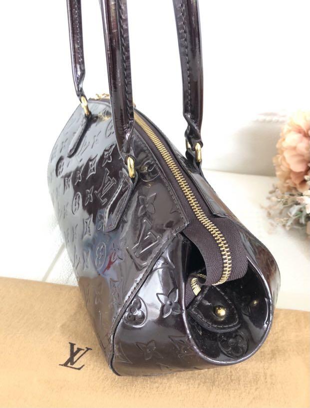 Louis Vuitton Vernis Sherwood PM Amarante Bag, Luxury, Bags & Wallets on  Carousell