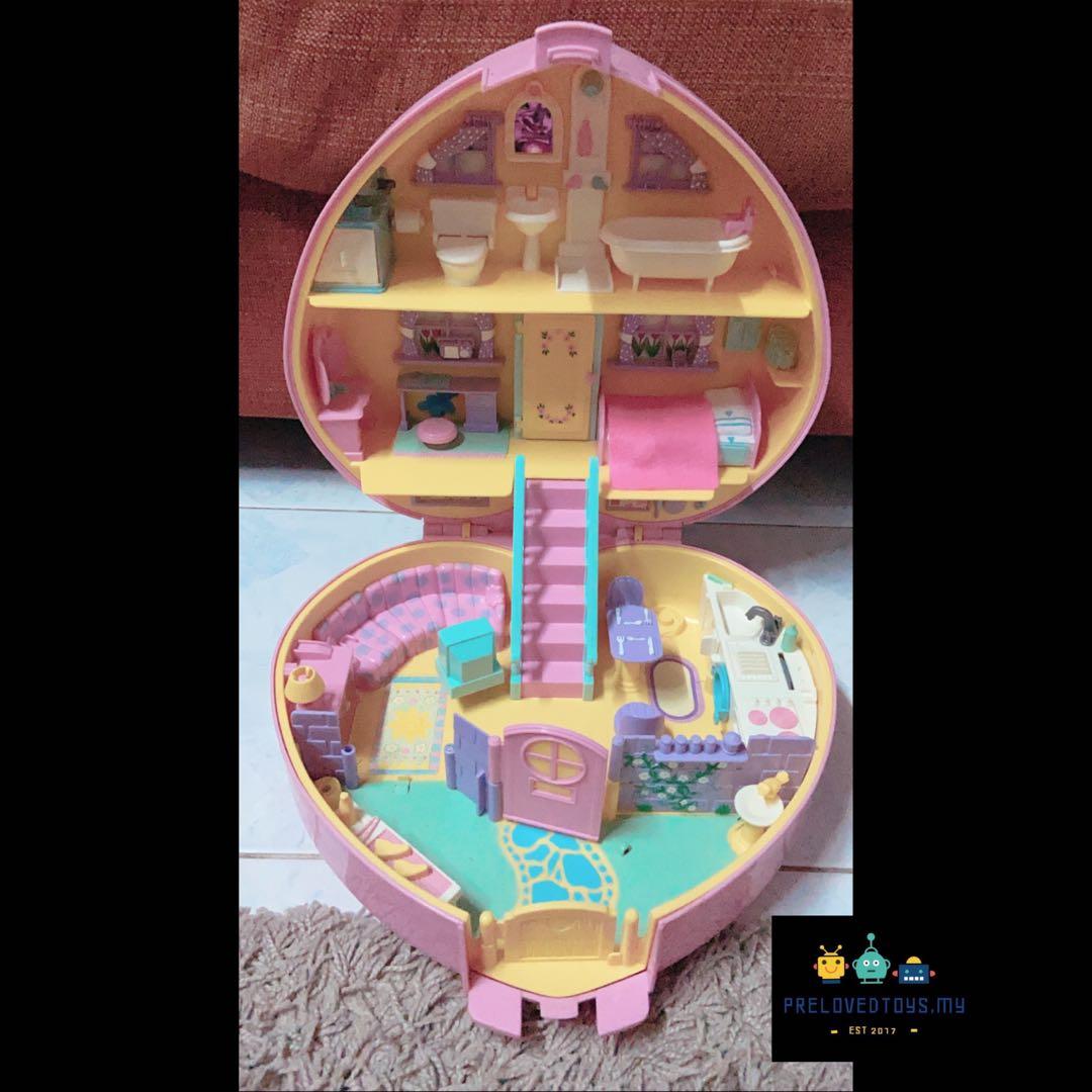 Lucy locket 1992 2025