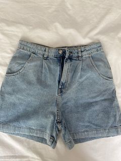 (Category: ) located in . Submitted by s2001y (Listing ID 1081868160, Image 1). Description: .