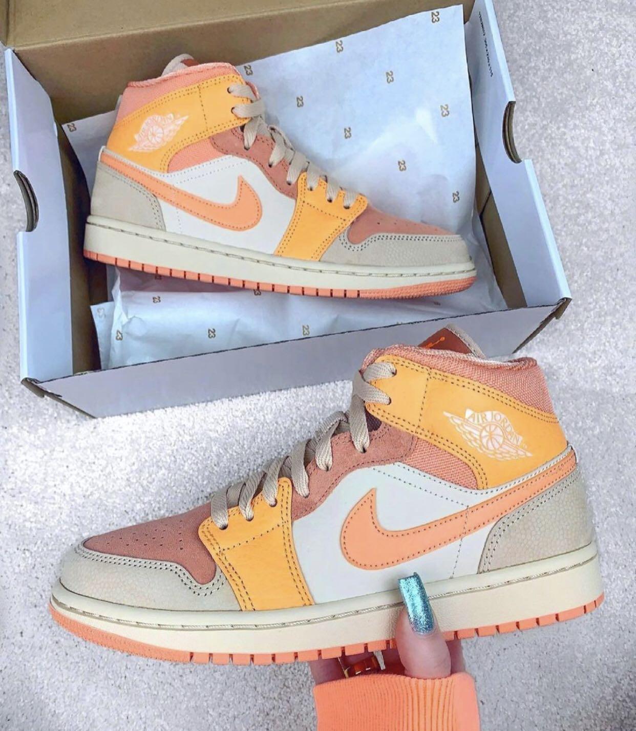 Nike air jordan 1 mid apricot orange Sale
