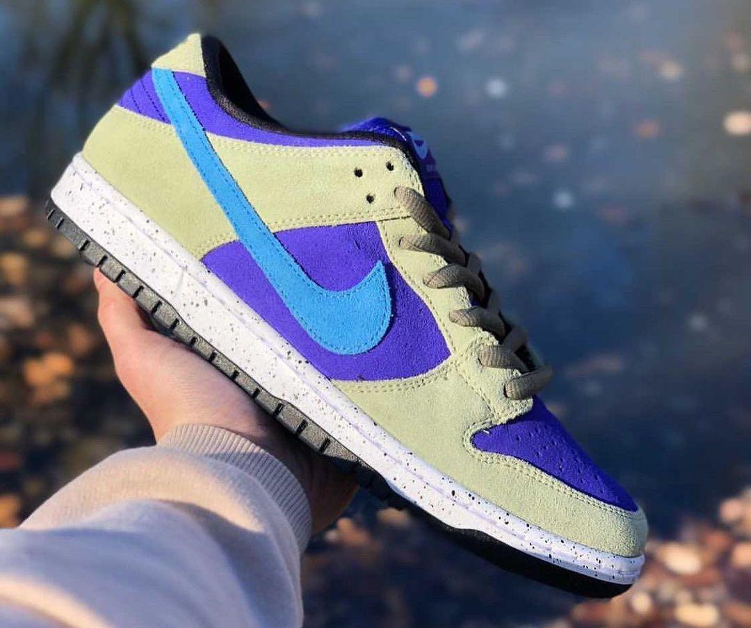 nike dunk celadon